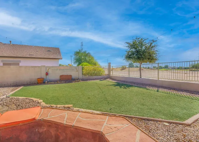 Family Fun Retreat Themed Bbq & Golf Course *